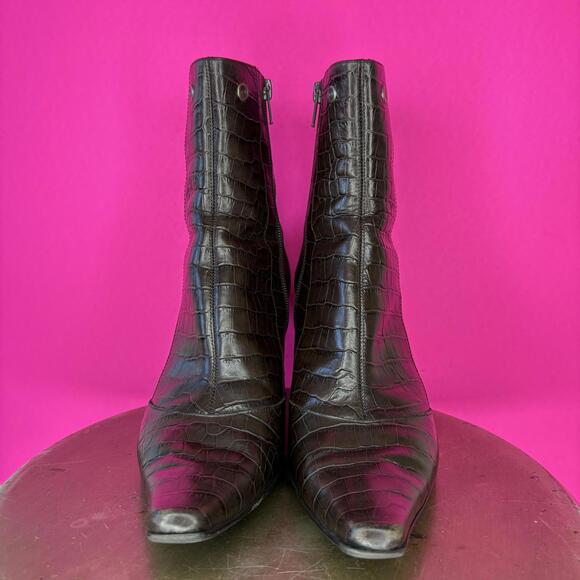 Nine West Croc Embossed Brown Leather Pointed Toe Heeled Ankle Boot Sz 8.5 - Picture 2 of 9